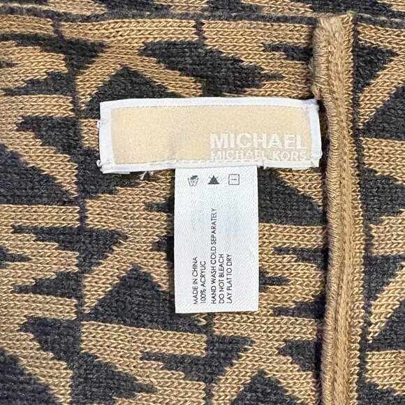 NEW MICHAEL (Michael Kors) SOFT GREY & BEIGE KNIT INFINITY SCARF in Women's - To - Picture 3 of 3